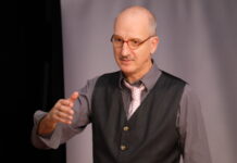 Michael Schäfer: „Theater macht man aus Liebe!“