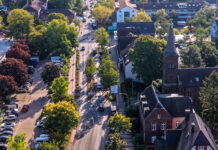 Evangelische Kirchengemeinde Lintorf-Angermund leitet Gebäudereduktion ein Die evangelische Kirche mitten in Lintorf, Bild: Nestocom