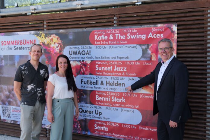 26_RAT_Pressefoto klein_Sommerbühne_Stadt Ratingen Matthias Stamm, Christina Vaupel und Harald Filip präsentieren das Programm des Sommertheaters, Bild: Stadt Ratingen