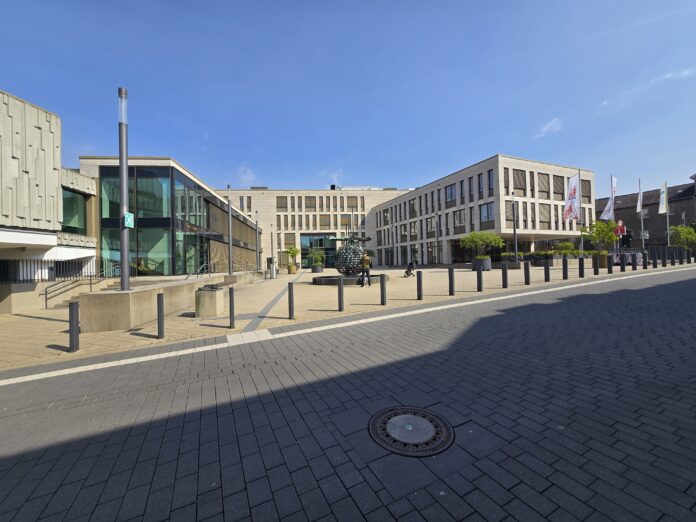 27_RAT_Rathaus Das Rathaus in Ratingen auf der Mitoritenstraße, Bild: Alexander Heinz