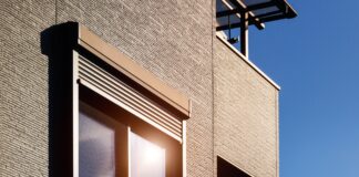 Wenn die Hitze kommt – Tipps für mehr Kühle in Haus und Wohnung Deutschland kämpft derzeit mit einer enormen Hitzewelle. Foto: Verbraucherzentrale NRW