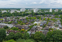 Zukunftsvision 2050: CDU bringt Leitbildprozess für Ratingen-West auf den Weg Blick auf Ratingens größten Stadtteil aus der Luft, Bild: Nestocom