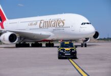 Fluglärm in Hösel: Wahrnehmung ist kein Beweis Airbus 380 auf dem Rollfeld am Düsseldorfer Flughafen, Bild: Flughafen DUS