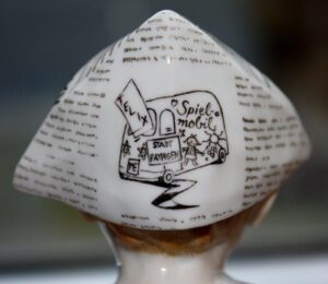 Detailansicht der Porzelanfigur, Bild: Michael Baaske