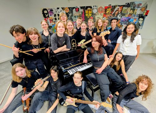 csm_2026-07-03_DBG_Big_Band_Seniors_c__Alex_Otto__002__63641a4814 Die Bigband des Dietrich-Bonhoeffer-Gymnasiums spielt beim Partnerschaftskonzert am 14. Juli in der Stadthalle. Foto: Stadt Ratingen