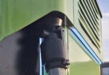 Kupferdiebe legen Ladepark erneut lahm Trotz Schnittschutz durchtrennt. Abgeschnittenes Ladekabel, Bild: Stadtwerke Ratingen