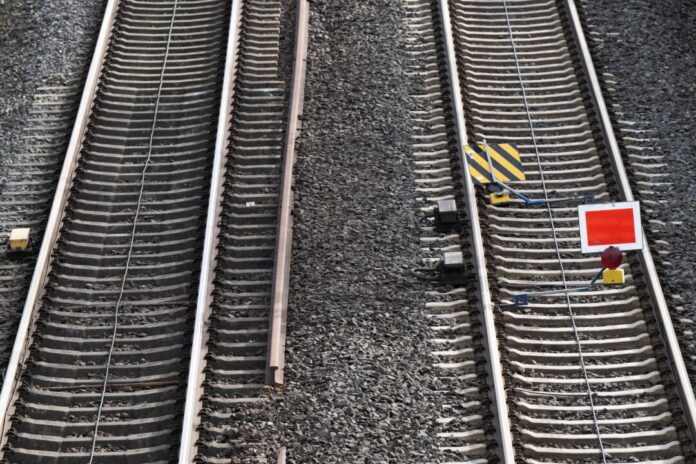 Bahn Die Linie S6 stellt Bahnpendler aus Ratingen erneut auf eine Geduldsprobe. Foto: Symbolbild