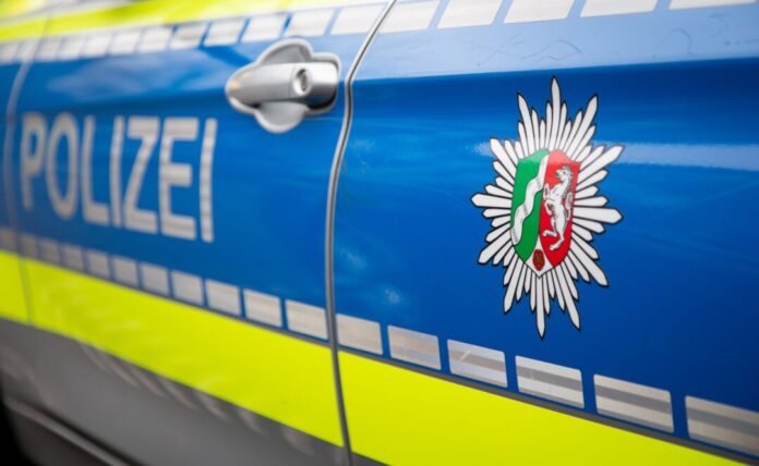 Polizei in NRW Die Polizei Ratingen bittet um Mithilfe bei der Ermittlung des Täters. (Symbolbild)