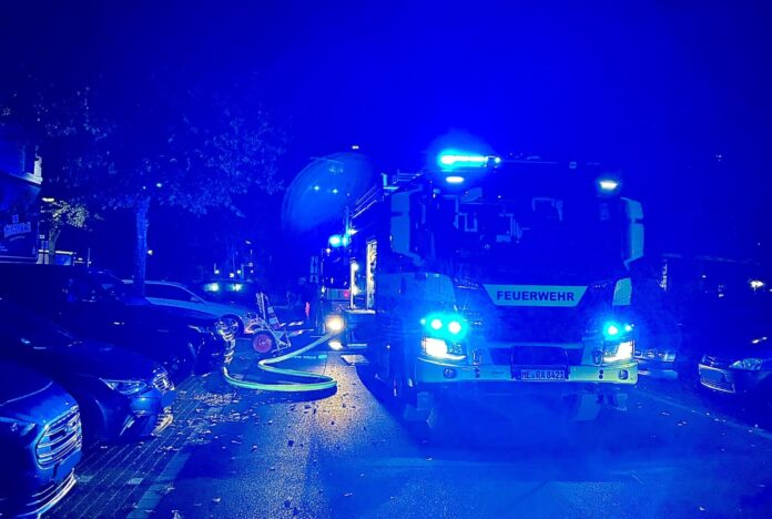(C)Feuerwehr Ratingen Die Feuerwehr Ratingen musste zu einem Wohnungsbrand ausrücken. Foto: Feuerwehr Ratingen