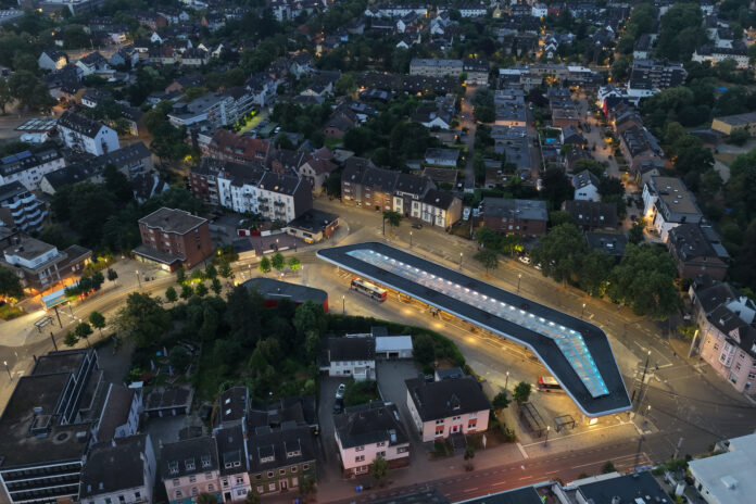 default Der Düsseldorfer Platz in Ratingen als Schnittpunkt aller Verkehrsstränge, Bild: Nestocom