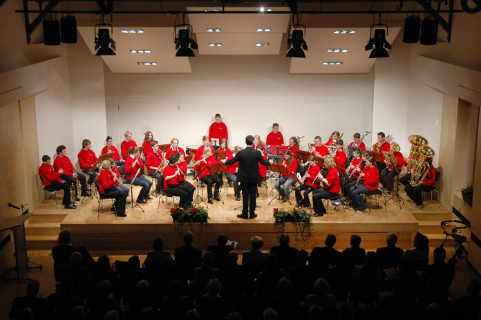 Trimborn Saal Seit 20 Jahren ist der Ferdinand-Trimborn-Saal fester Bestandteil des kulturellen Lebens in Ratingen – hier beim Eröffnungskonzert 2006. Foto: Achim Blazy
