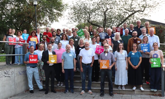 2026-09-28-Nachhaltigkeitsstrategie Jahrestreffen Beim Dialogforum zur Ratinger Nachhaltigkeitsstrategie wurde die Umsetzung der 17 UN-Nachhaltigkeitsziele auf kommunaler Ebene in den Fokus genommen. Foto: Stadt Ratingen