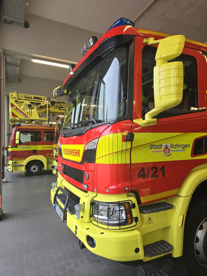 Feuerwehr Feuerwehr in Ratingen, Einsatzbereit. Bild: Alexander Heinz